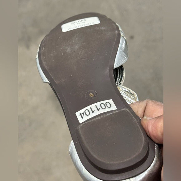 D V by Dolce Vita Sandal Flats - Picture 5 of 5